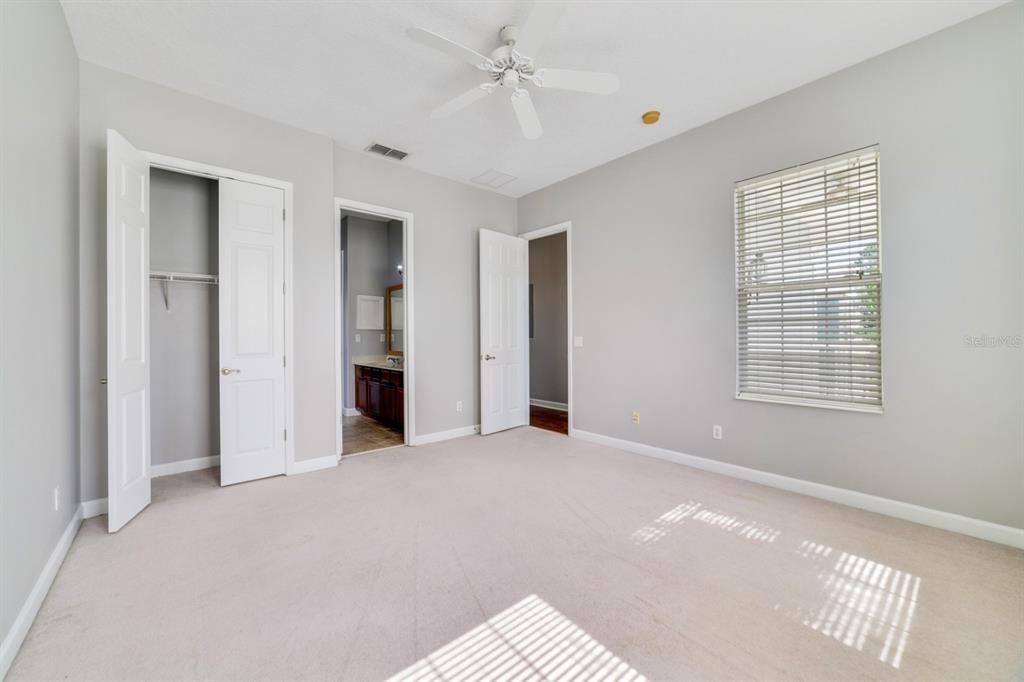 For Sale: $479,000 (4 beds, 2 baths, 2296 Square Feet)