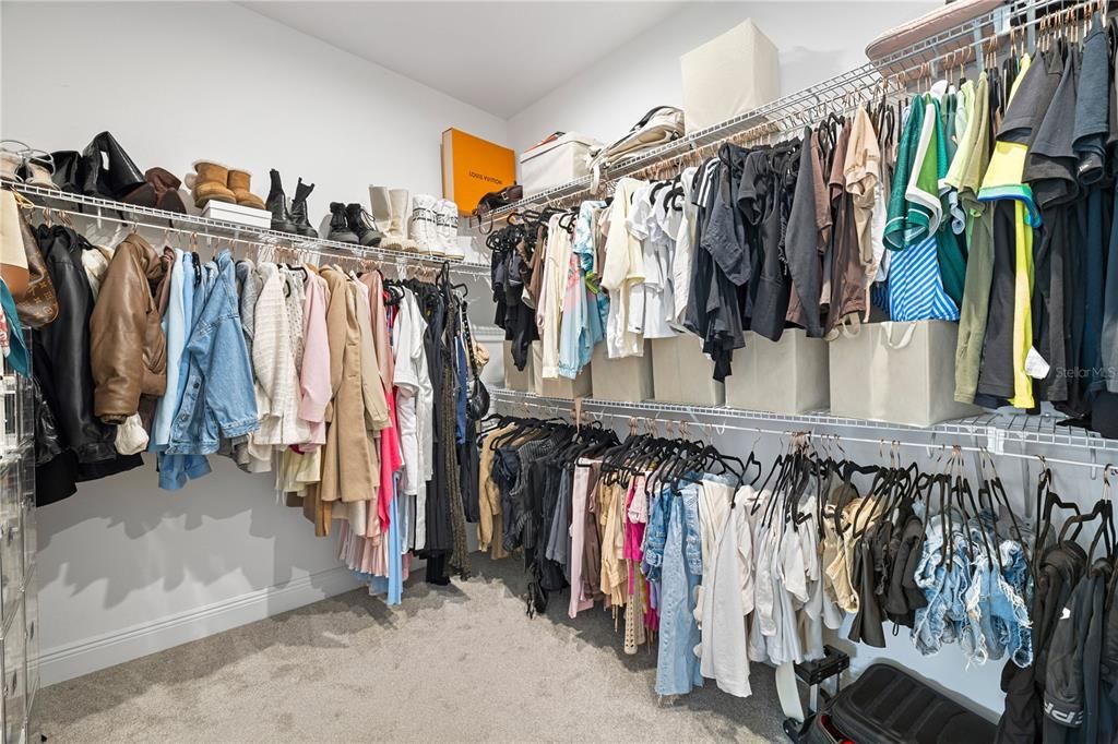 En Venta: $910,000 (5 camas, 4 baños, 3093 Pies cuadrados)