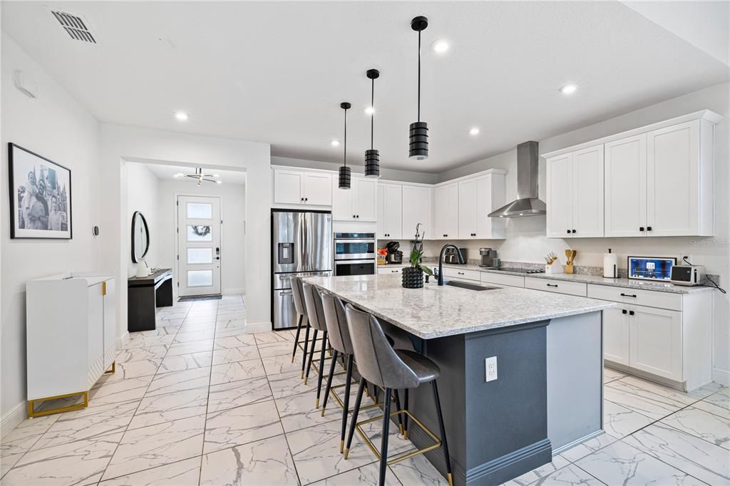 En Venta: $910,000 (5 camas, 4 baños, 3093 Pies cuadrados)