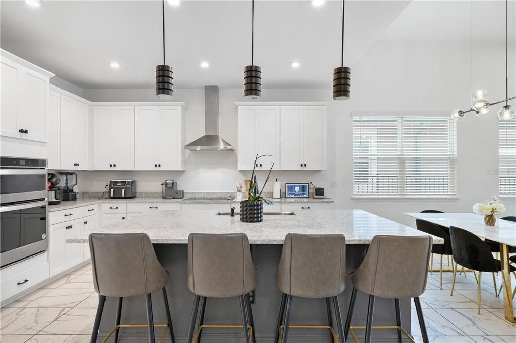 En Venta: $910,000 (5 camas, 4 baños, 3093 Pies cuadrados)