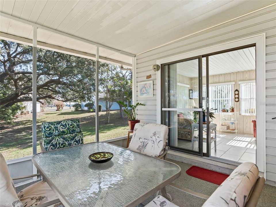 待售: $189,000 (2 贝兹, 1 浴室, 936 平方英尺)