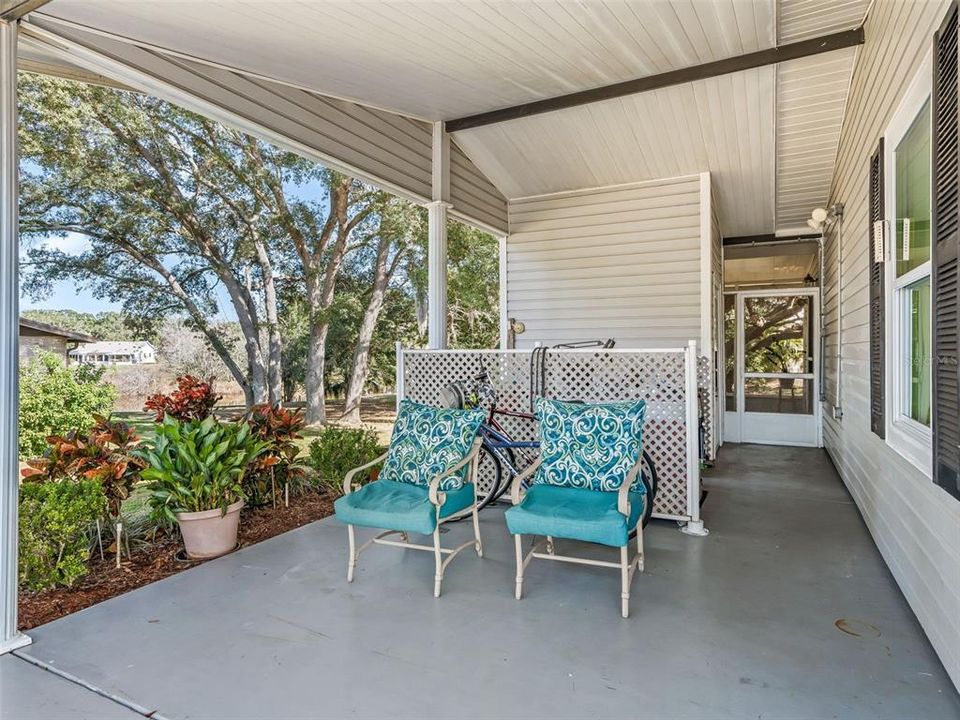 待售: $189,000 (2 贝兹, 1 浴室, 936 平方英尺)