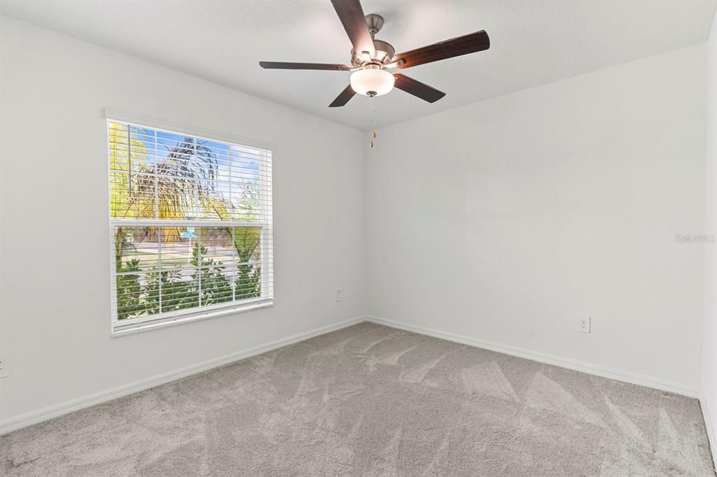 For Sale: $359,900 (4 beds, 2 baths, 1935 Square Feet)