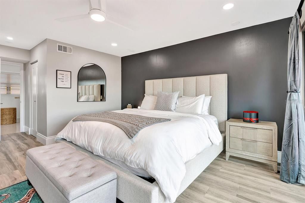 待售: $515,900 (3 贝兹, 2 浴室, 1641 平方英尺)