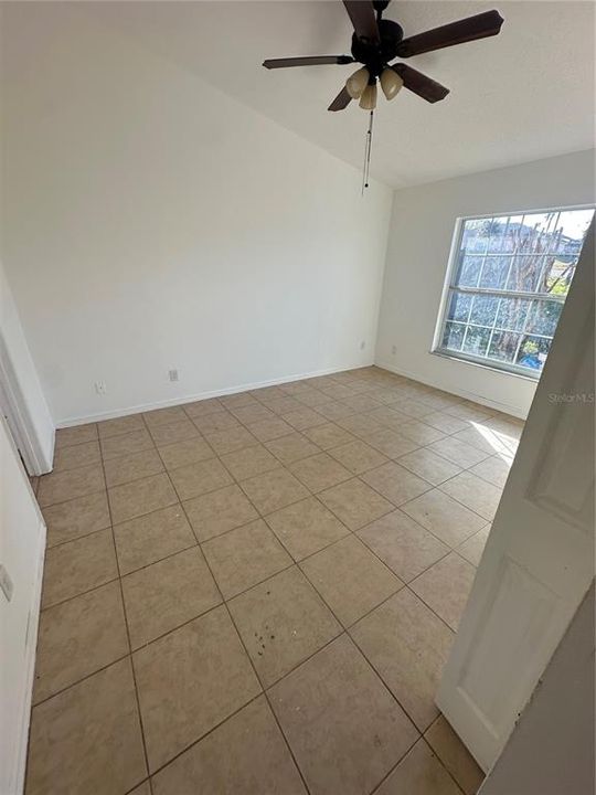 For Rent: $2,000 (3 beds, 2 baths, 1260 Square Feet)