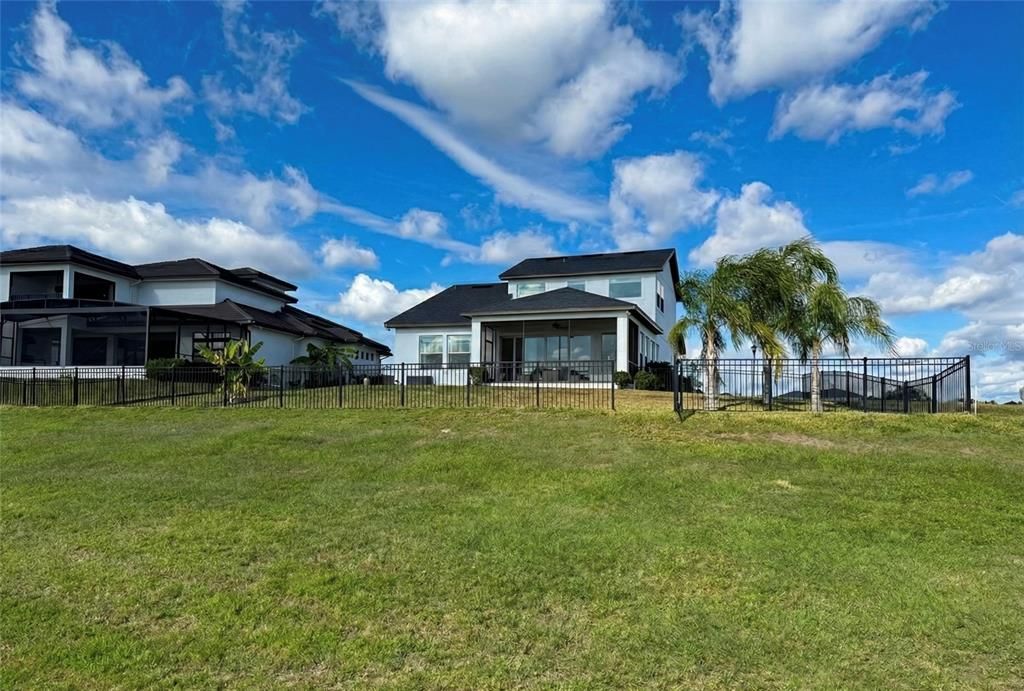 For Sale: $755,000 (4 beds, 2 baths, 2655 Square Feet)