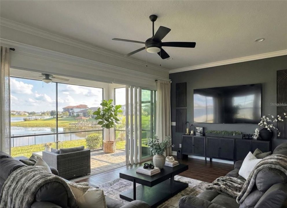 For Sale: $755,000 (4 beds, 2 baths, 2655 Square Feet)