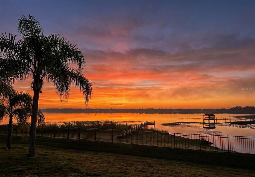 For Sale: $755,000 (4 beds, 2 baths, 2655 Square Feet)