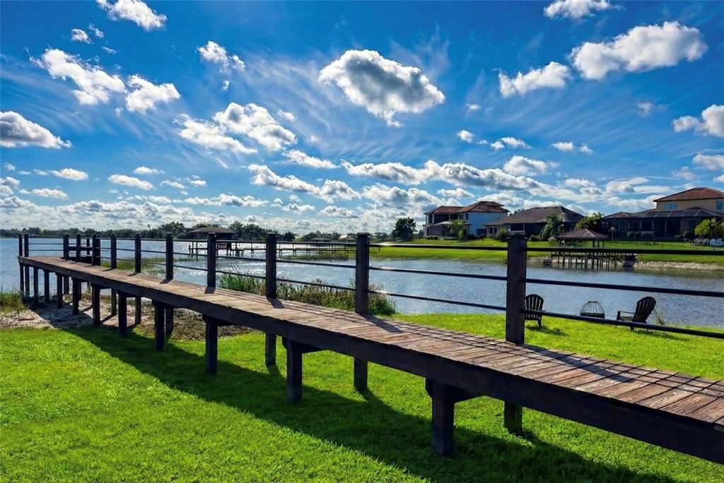 For Sale: $755,000 (4 beds, 2 baths, 2655 Square Feet)