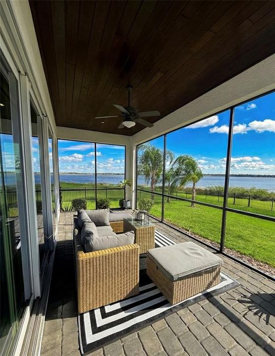 For Sale: $755,000 (4 beds, 2 baths, 2655 Square Feet)