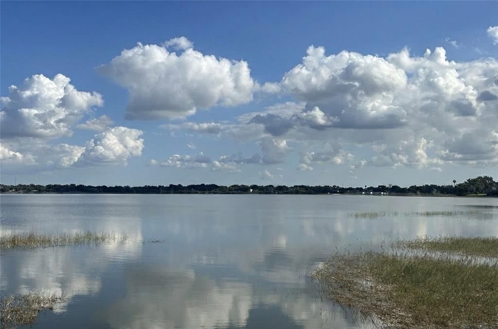 For Sale: $755,000 (4 beds, 2 baths, 2655 Square Feet)