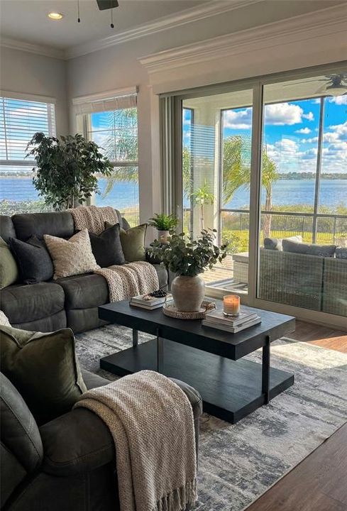 For Sale: $755,000 (4 beds, 2 baths, 2655 Square Feet)