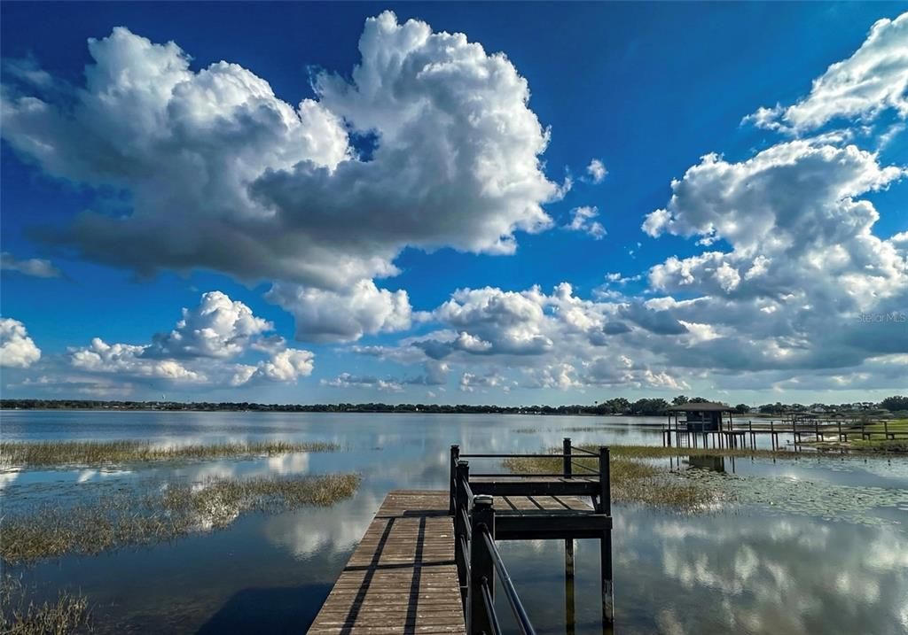 For Sale: $755,000 (4 beds, 2 baths, 2655 Square Feet)