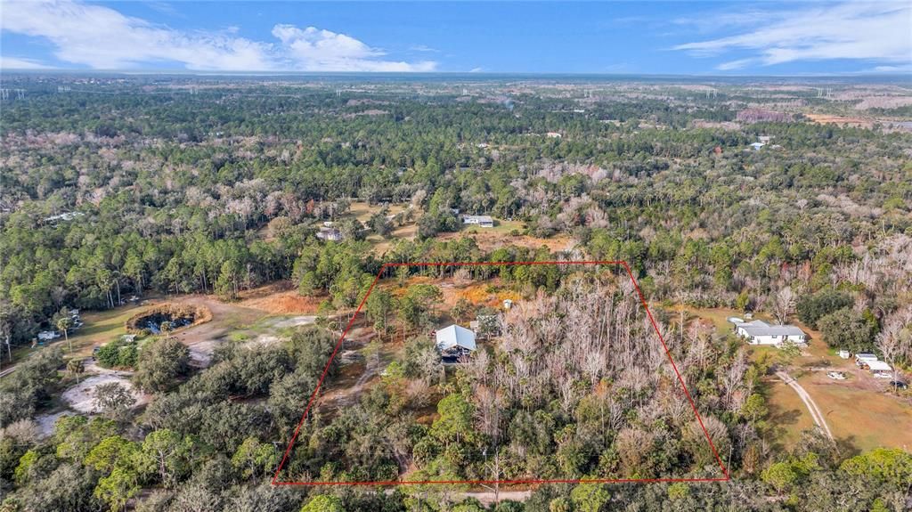 На продажу: $284,000 (5.48 acres)