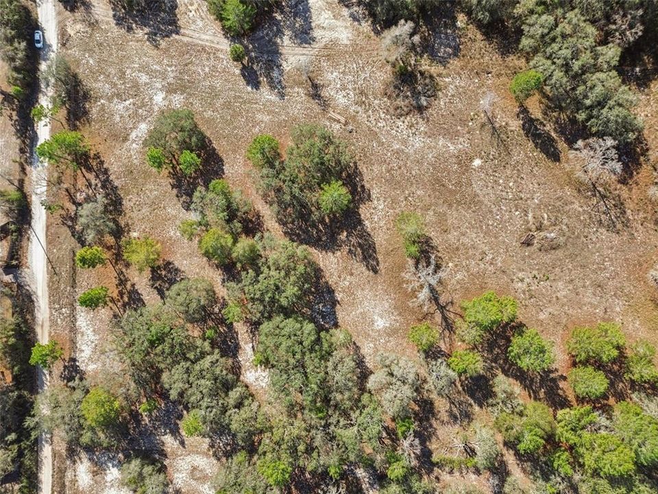 待售: $340,000 (5.07 acres)