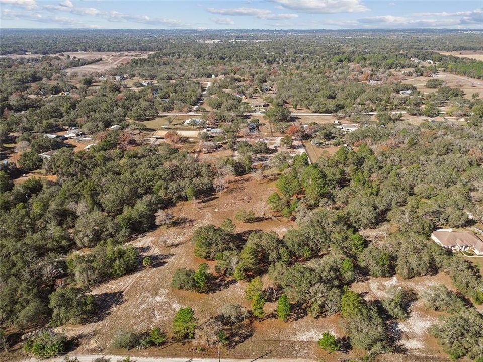 待售: $340,000 (5.07 acres)