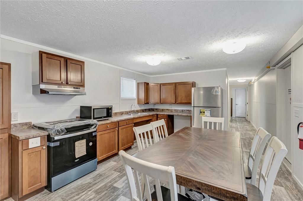 En Venta: $209,900 (3 camas, 2 baños, 952 Pies cuadrados)