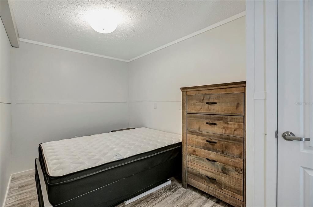 En Venta: $209,900 (3 camas, 2 baños, 952 Pies cuadrados)