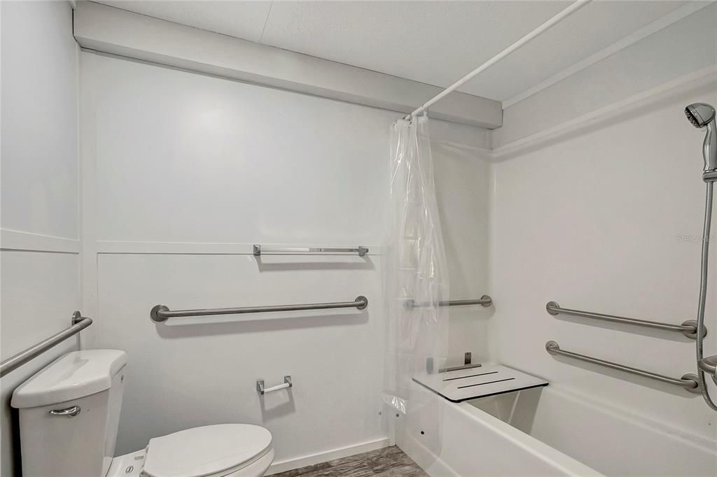 En Venta: $209,900 (3 camas, 2 baños, 952 Pies cuadrados)