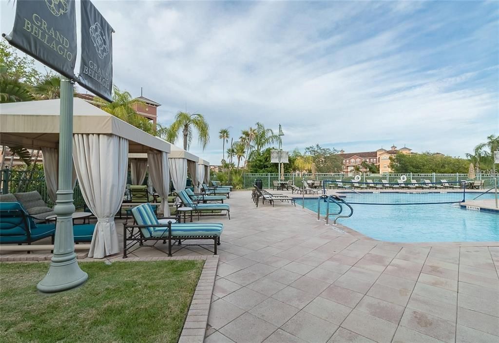 For Rent: $2,350 (2 beds, 2 baths, 1198 Square Feet)