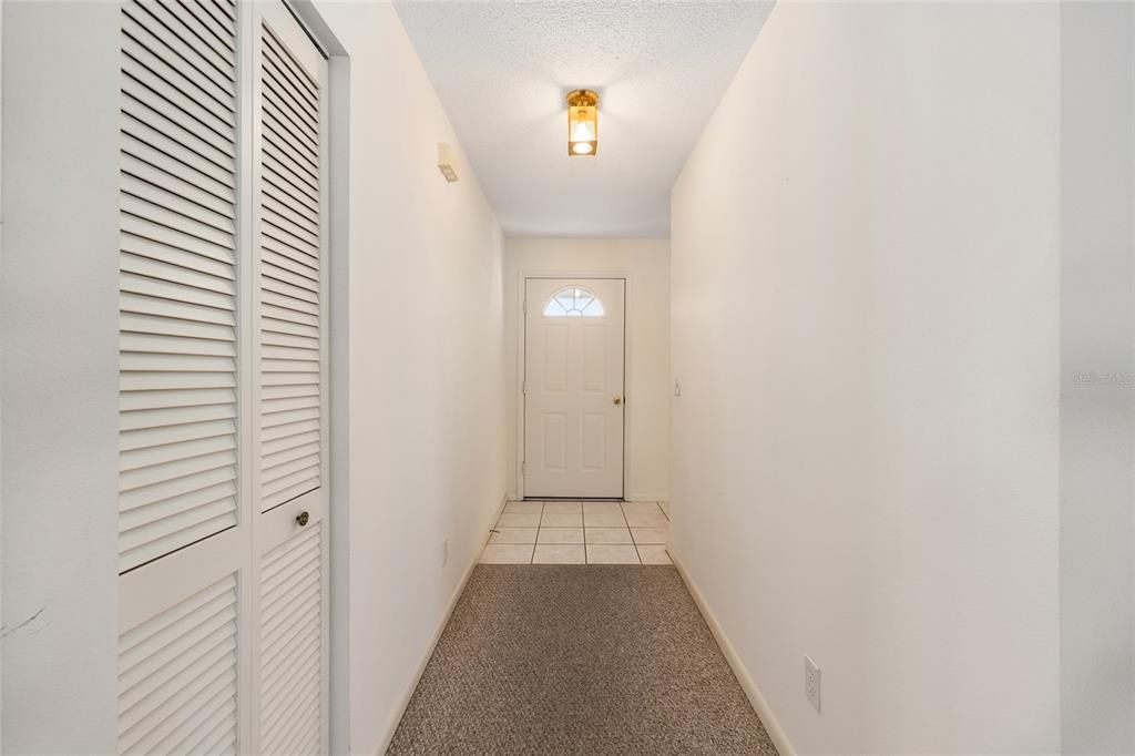 Active With Contract: $139,000 (2 beds, 2 baths, 1376 Square Feet)