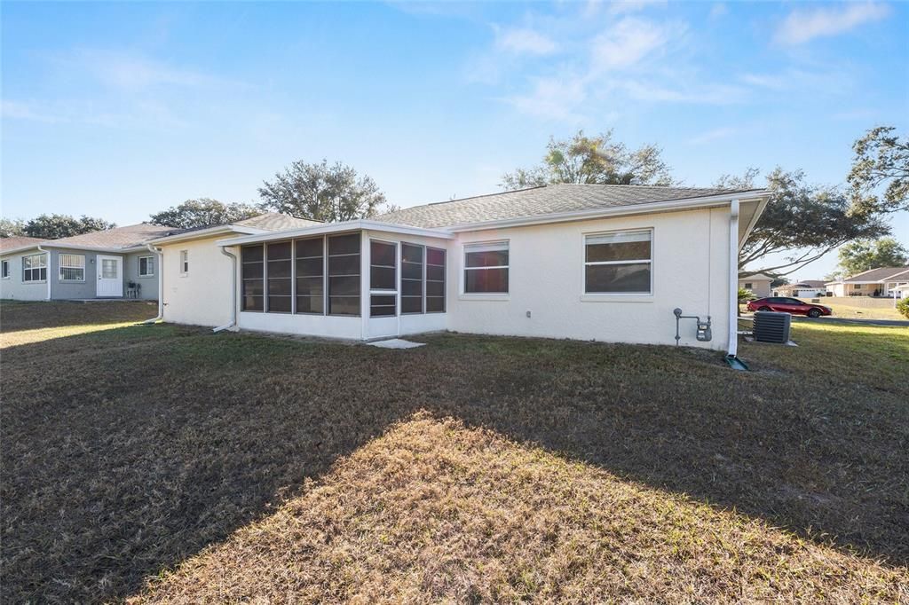 Active With Contract: $139,000 (2 beds, 2 baths, 1376 Square Feet)