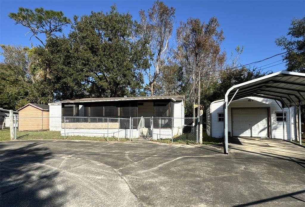 待售: $85,000 (3 贝兹, 2 浴室, 1012 平方英尺)