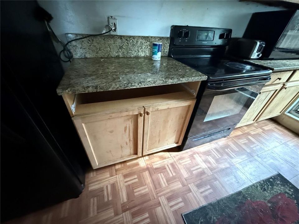 For Sale: $210,000 (3 beds, 2 baths, 1386 Square Feet)