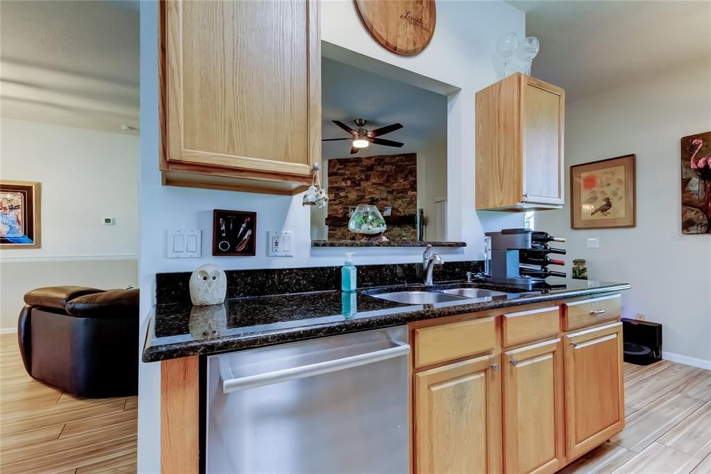 En Venta: $530,000 (3 camas, 2 baños, 1439 Pies cuadrados)