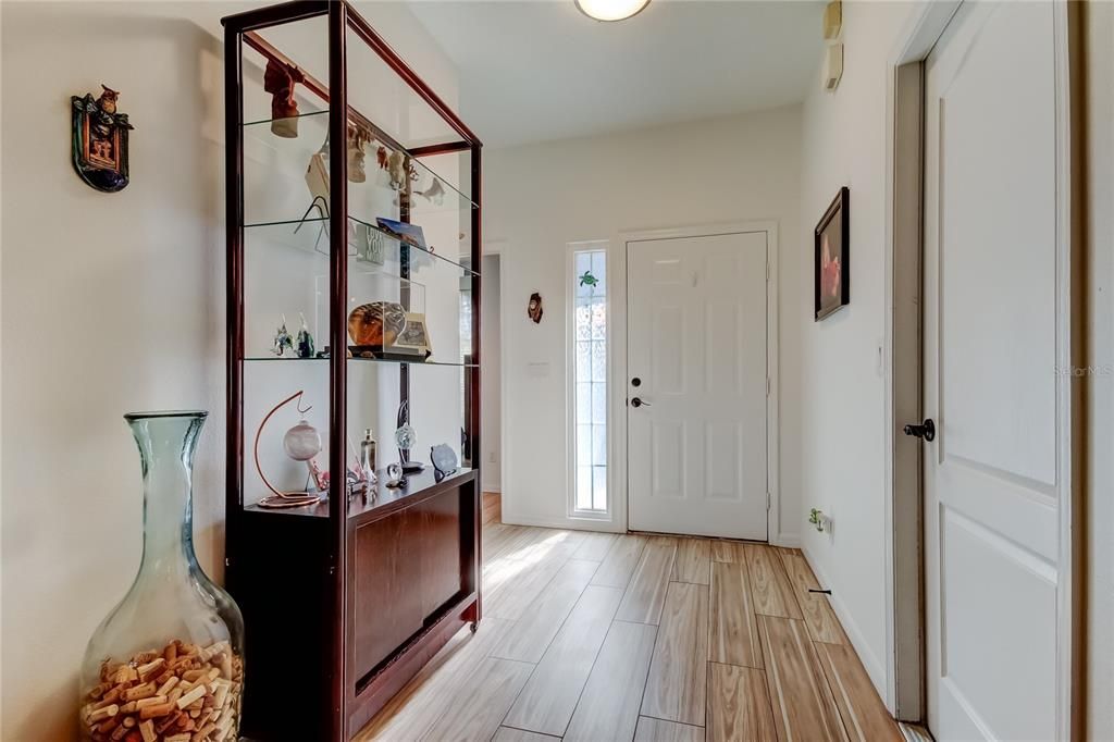 En Venta: $530,000 (3 camas, 2 baños, 1439 Pies cuadrados)