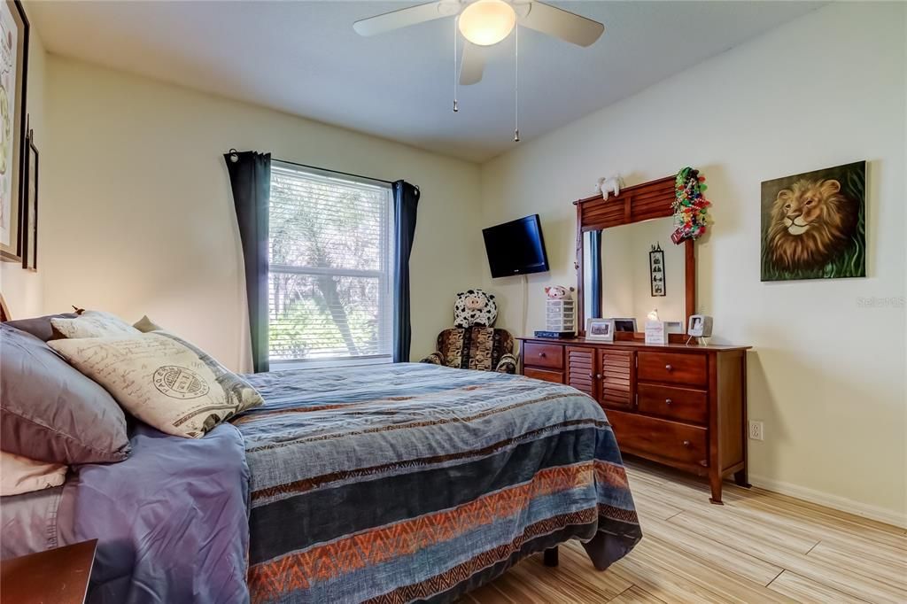 En Venta: $530,000 (3 camas, 2 baños, 1439 Pies cuadrados)