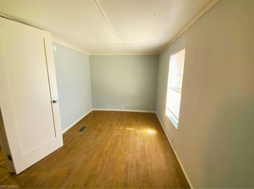 待售: $195,000 (3 贝兹, 2 浴室, 960 平方英尺)