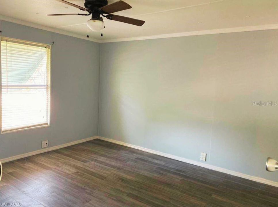 待售: $195,000 (3 贝兹, 2 浴室, 960 平方英尺)