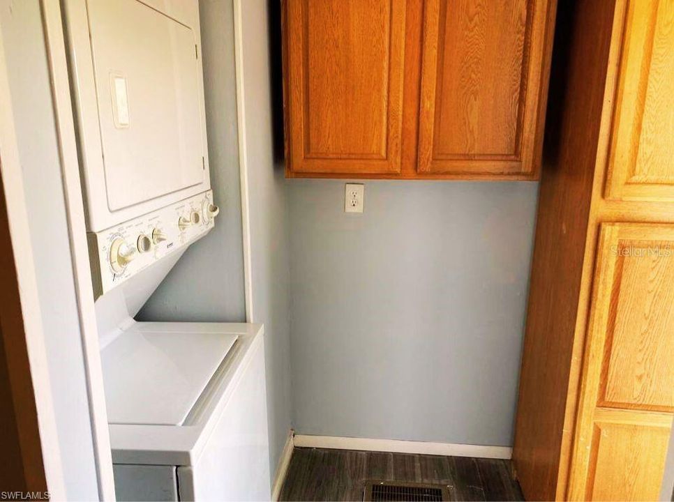 待售: $195,000 (3 贝兹, 2 浴室, 960 平方英尺)