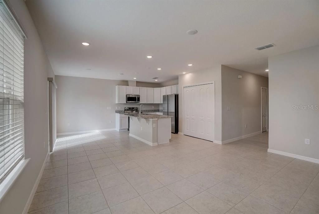 For Sale: $294,900 (3 beds, 2 baths, 1447 Square Feet)