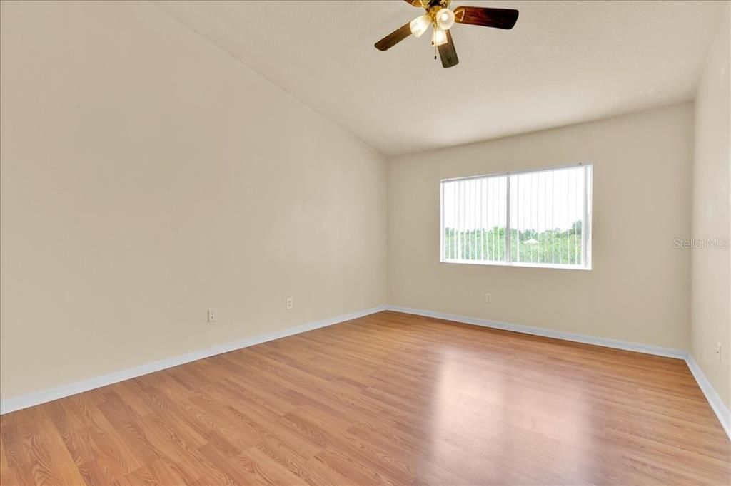 En Renta: $1,750 (3 camas, 2 baños, 1298 Pies cuadrados)