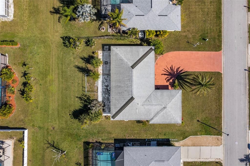 For Sale: $199,900 (3 beds, 2 baths, 1694 Square Feet)