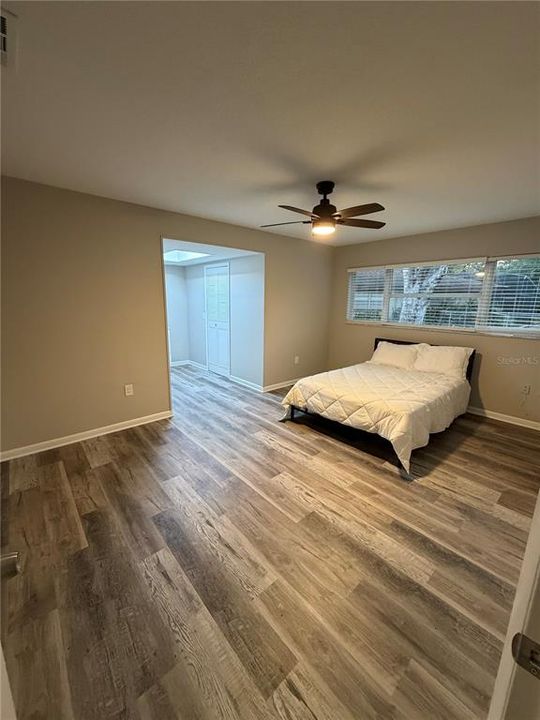 На продажу: $445,000 (5 спален, 2 ванн, 1849 Квадратных фут)