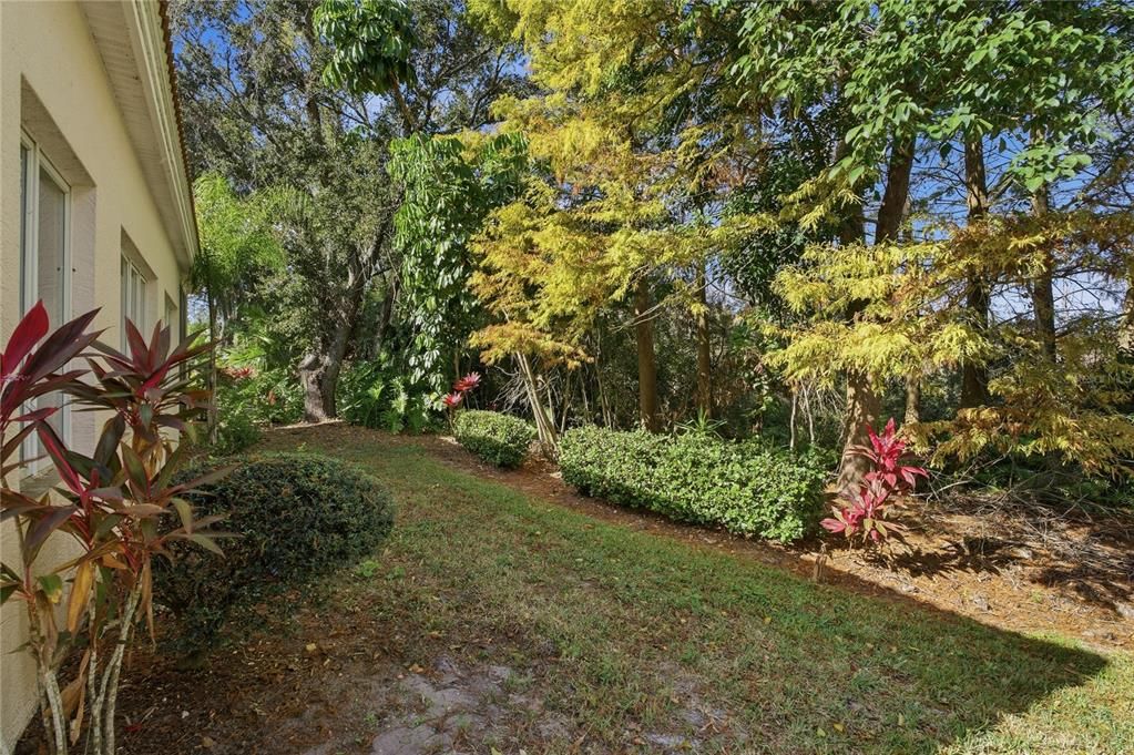 For Rent: $3,495 (3 beds, 3 baths, 2089 Square Feet)