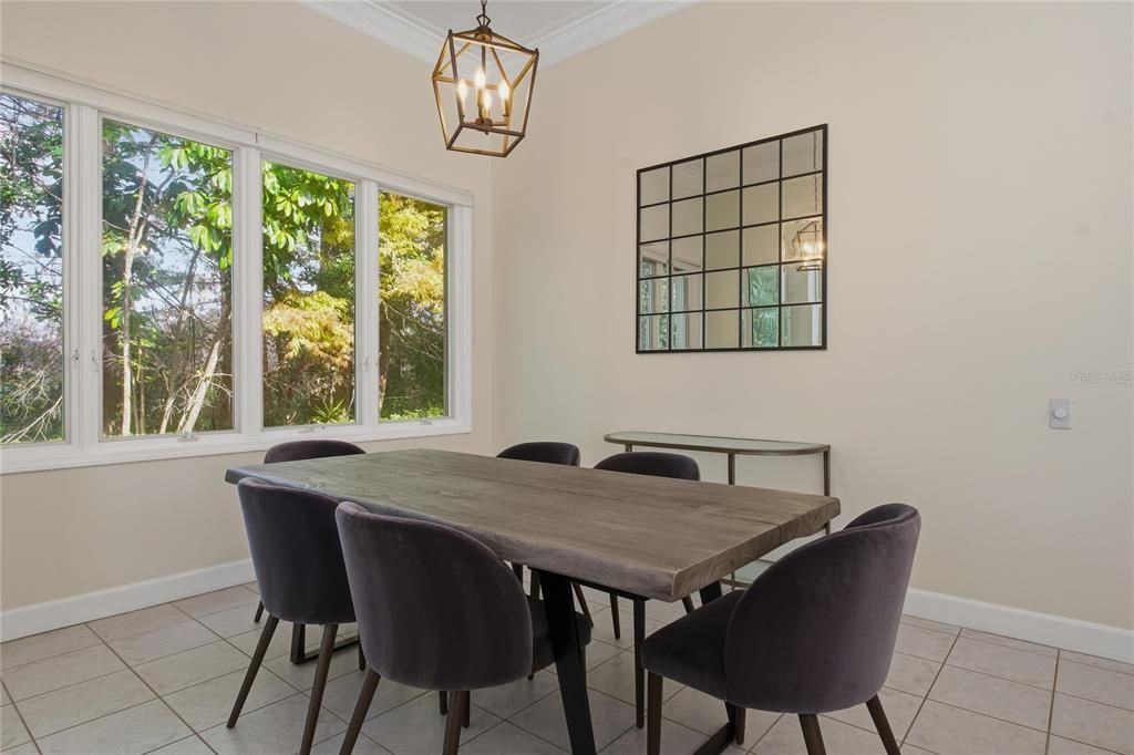 For Rent: $3,495 (3 beds, 3 baths, 2089 Square Feet)