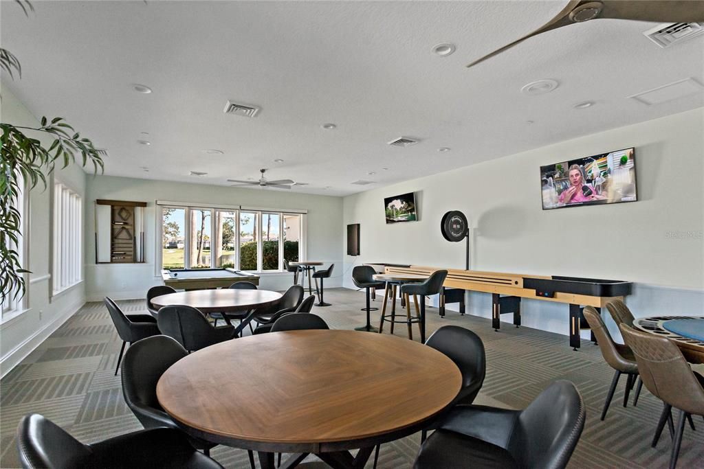 For Rent: $3,495 (3 beds, 3 baths, 2089 Square Feet)