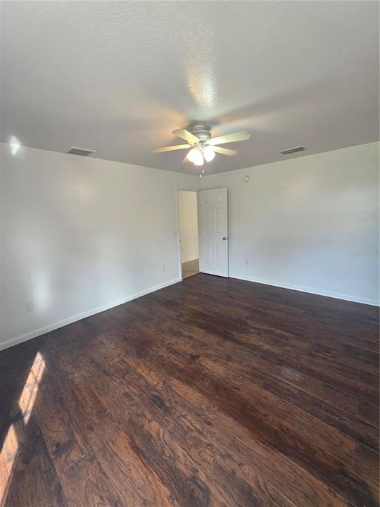 En Renta: $1,550 (3 camas, 2 baños, 1180 Pies cuadrados)