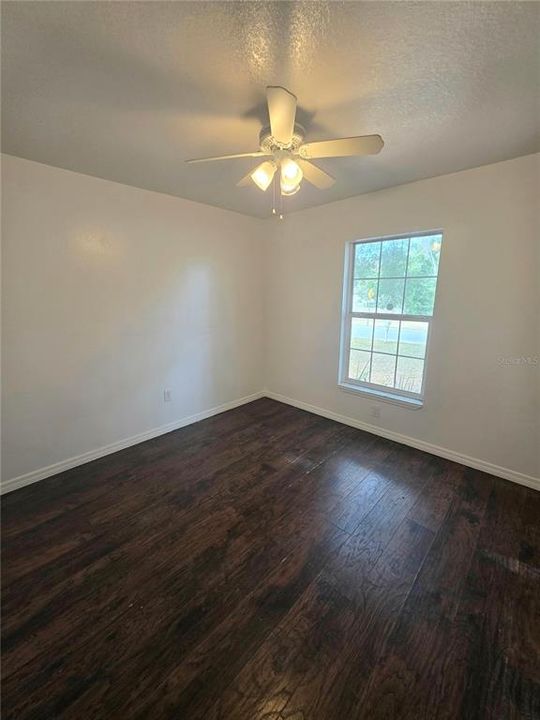 En Renta: $1,550 (3 camas, 2 baños, 1180 Pies cuadrados)