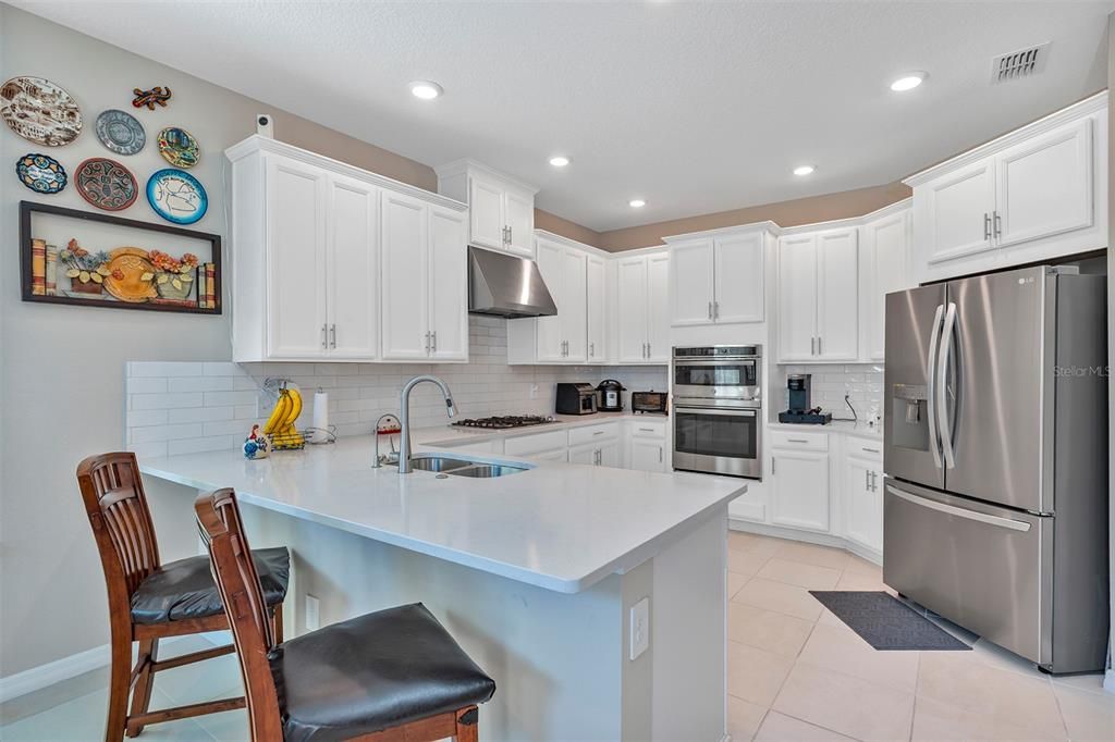 待售: $590,000 (4 贝兹, 3 浴室, 2872 平方英尺)