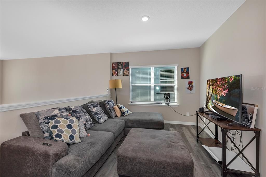 待售: $590,000 (4 贝兹, 3 浴室, 2872 平方英尺)