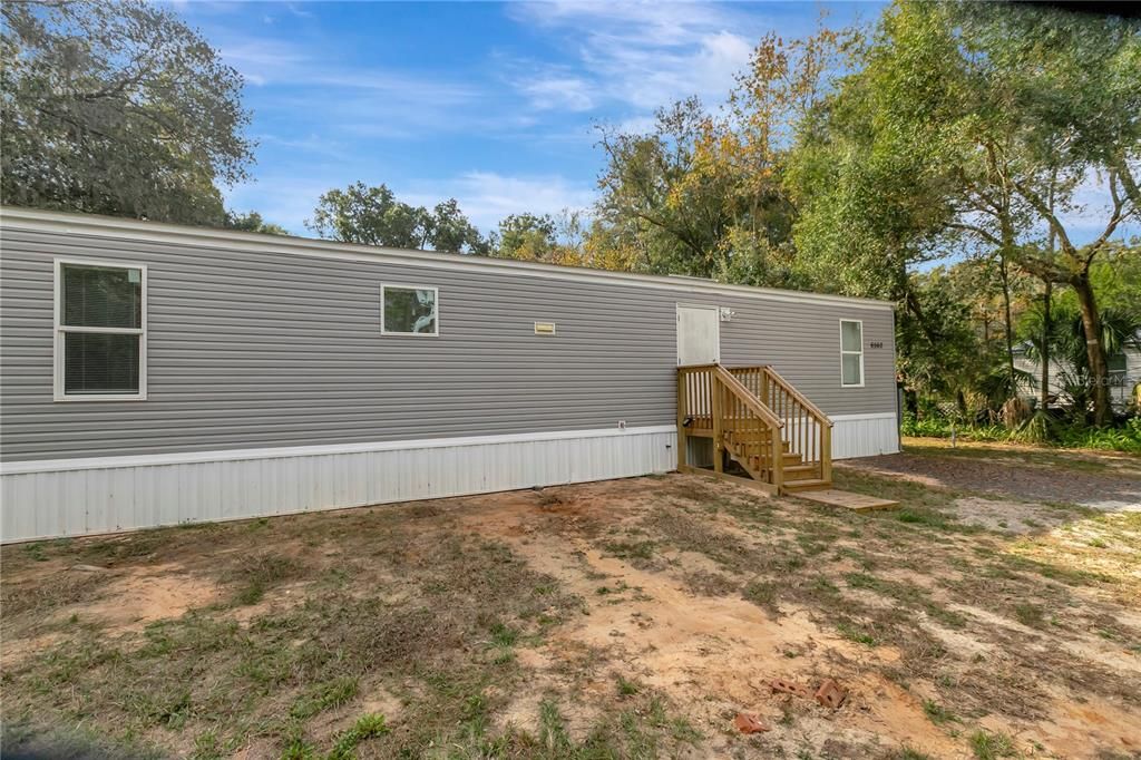 For Sale: $209,900 (3 beds, 2 baths, 966 Square Feet)