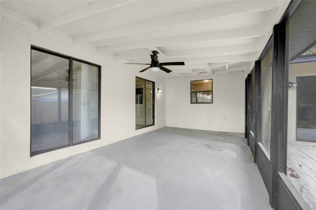 For Sale: $348,000 (4 beds, 2 baths, 1548 Square Feet)