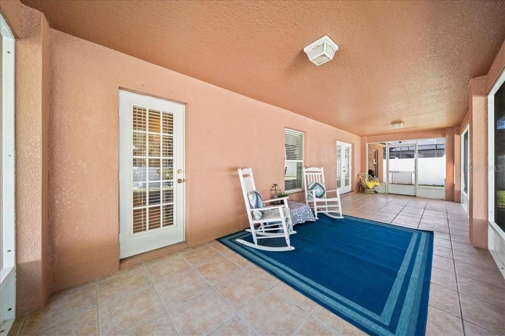 На продажу: $395,000 (3 спален, 2 ванн, 1844 Квадратных фут)