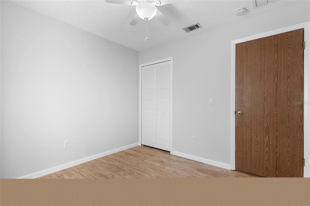 待售: $274,000 (3 贝兹, 2 浴室, 1222 平方英尺)