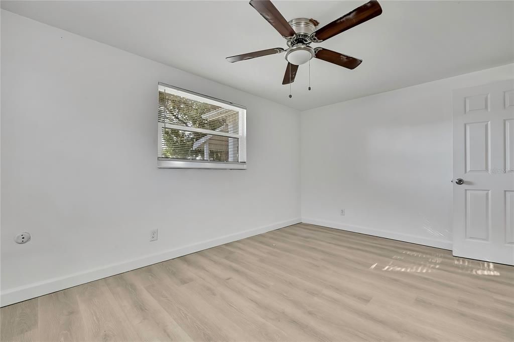 待售: $214,900 (3 贝兹, 2 浴室, 970 平方英尺)